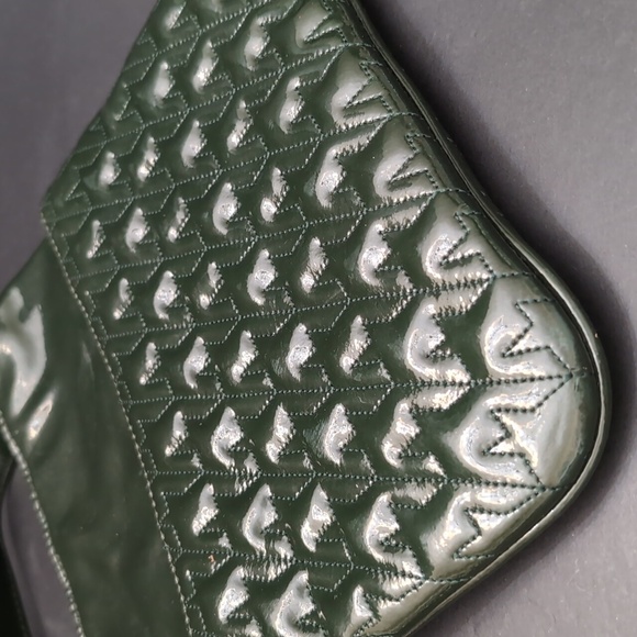 Jaeger Elegant Olive Green Patent Leather Shoulder Bag. - Picture 4 of 13